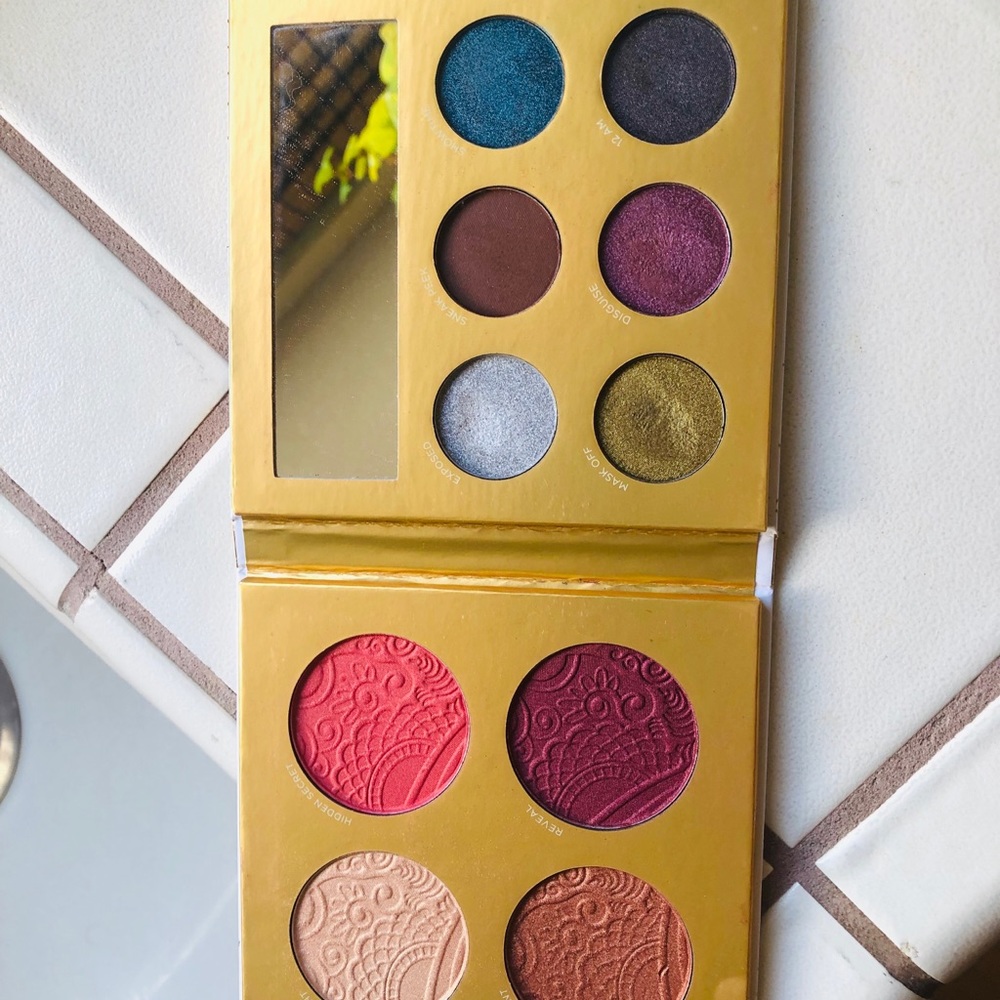 Pur Midnight Masquerade Makeup Palette